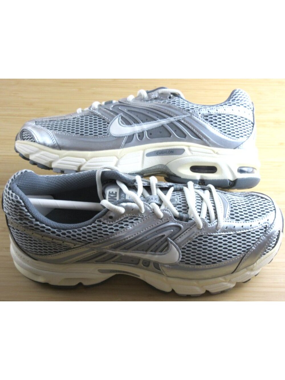Nike Men's Air Max Moto 2K Running Lifestyle Shoes Smoke Grey Sail Size 11 NIB
